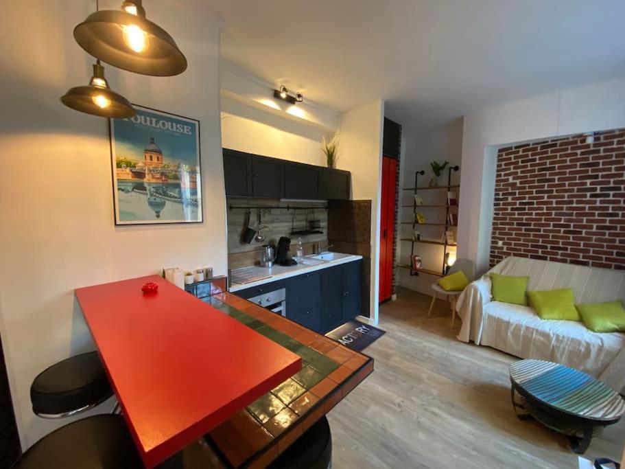 Apartamento Le Nid D'Orient Entre Matabiau Et Capitole Parking Toulouse Exterior foto